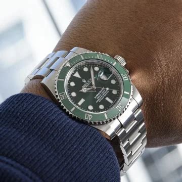 rolex hulk gewicht|rolex hulk watch charts.